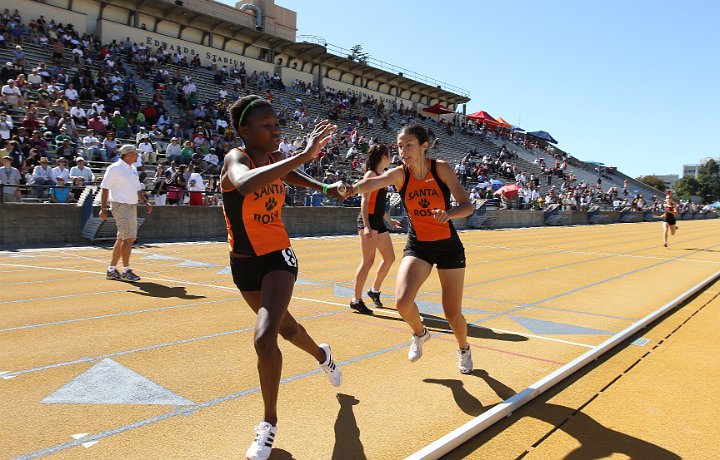 2010 NCS MOC-341.JPG - 2010 North Coast Section Meet of Champions, May 29, Edwards Stadium, Berkeley, CA.